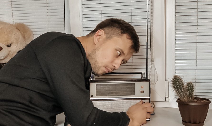 Радио судного дня и секреты числовых УКВ-станций